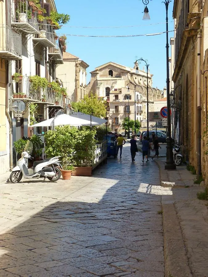 Casa Dei Lylium Apartment Palermo 0*,