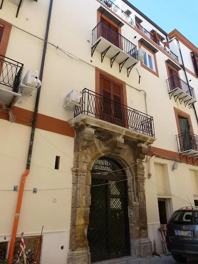 Casa Dei Lylium Apartment Palermo Italy